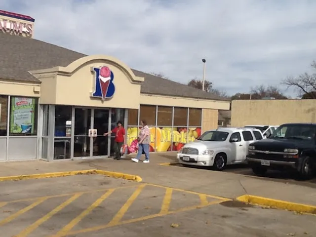 Braum's Ice Cream & Dairy Store