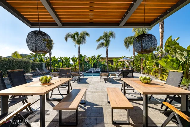 Palmeral Luxury Suites, apartments