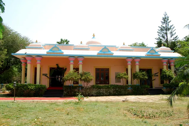 Sai Aramam Hotel