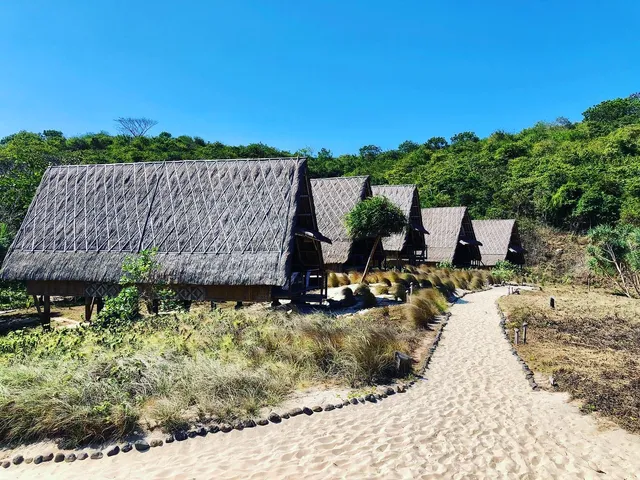 JEEVA Beloam Beach Camp