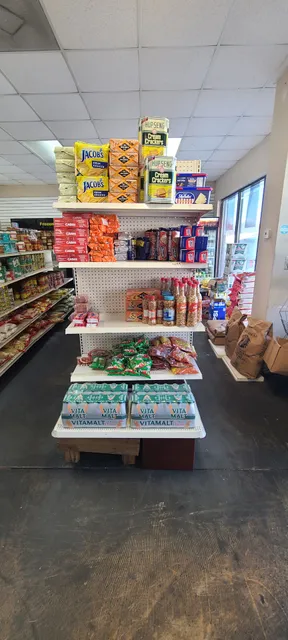 Mama G Tropical Market