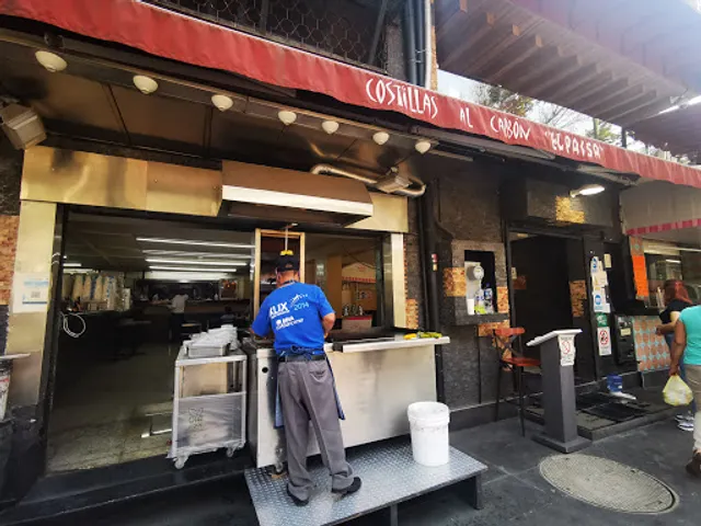 Costillas Al Carbón "El Paisa"