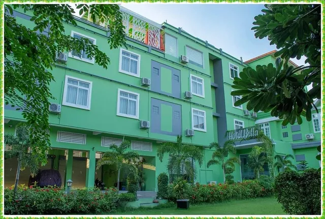 Hotel Bella