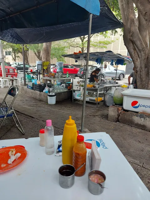 Mariscos La Comercial