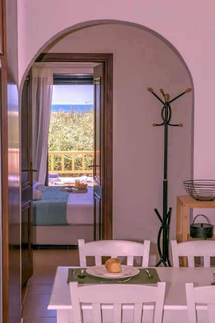 ELEONAS APARTMENTS MOCHLOS