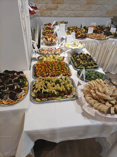 Taverna Yammas griechische- und rumänische Spezialitäten