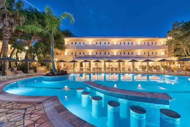 Hotel Vasilikos Beach