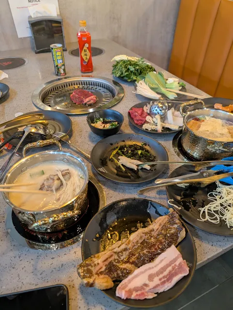 HQ Korean BBQ & Hot Pot Memphis