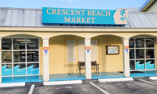 Crescent Beach Market