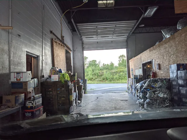 Griffs Bottle & Can Retrieval Center