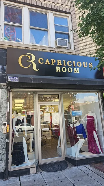 Capricious Room