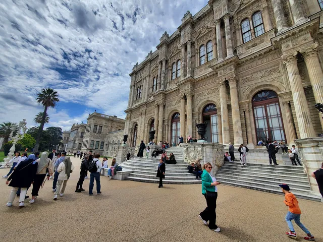 Dolmabahçe Palace: Harem