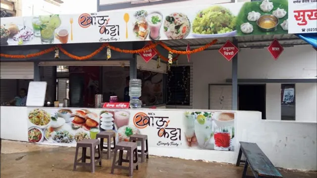 MK's Khau Katta. Special Misal & Vadapav