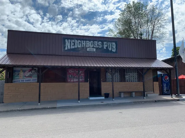 Neighbors Pub