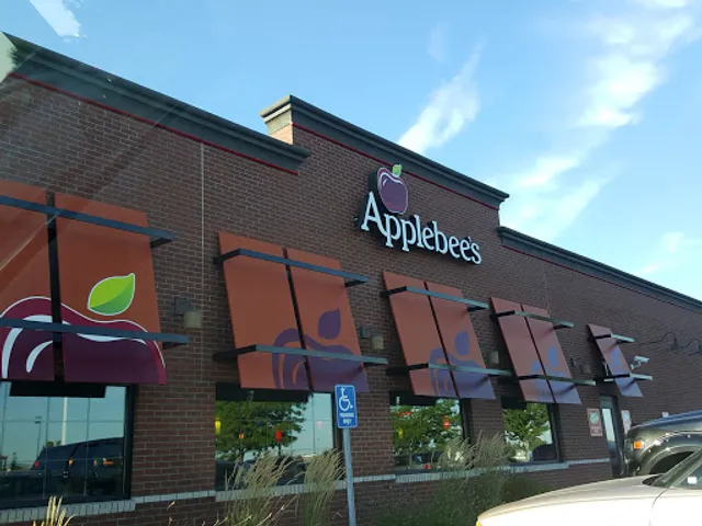 Applebee's Grill + Bar