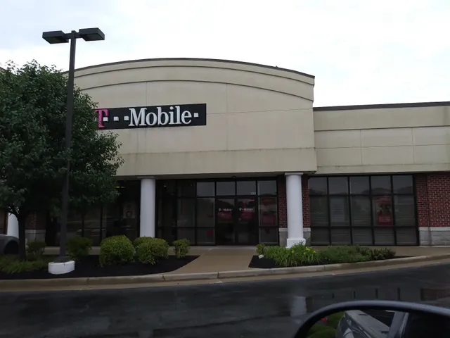 T-Mobile Experience Store