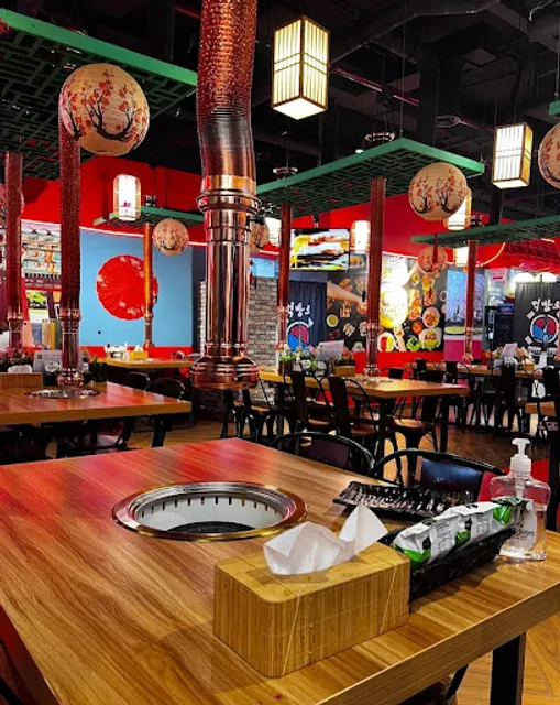 Mukbang Shows Restaurant Korean BBQ and Seafood - Deira Branch