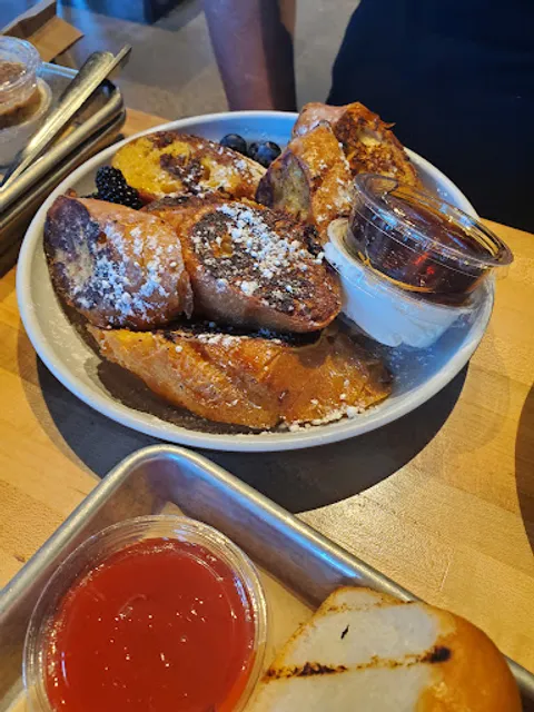 Easy Tiger South Lamar