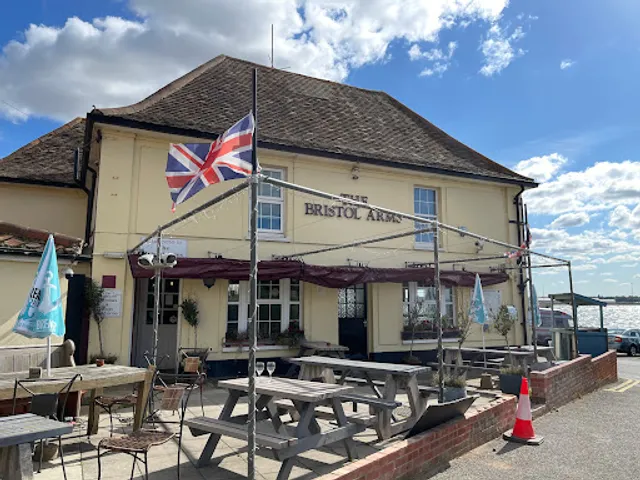 Bristol Arms Shotley Gate