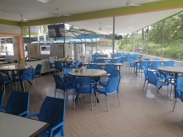 Links Inn And Grills