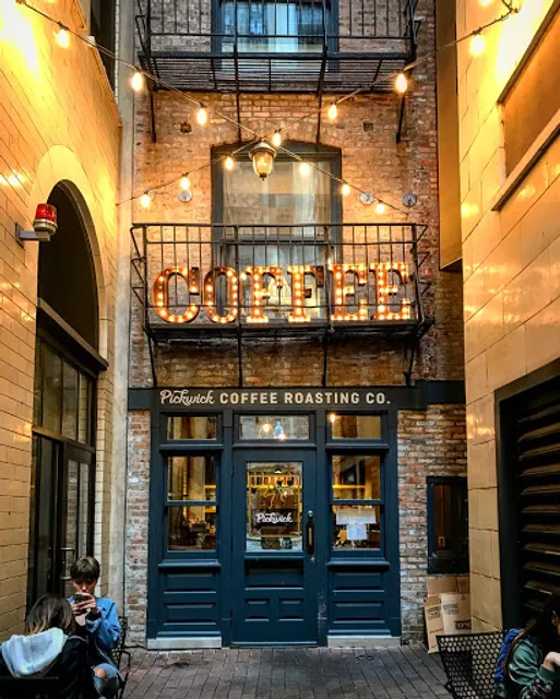 Hero Coffee and Bagel Bar