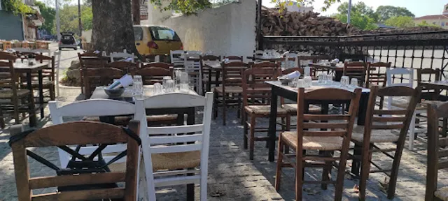 Παραδοσιακό Τσιπουραδικο Σαράντης