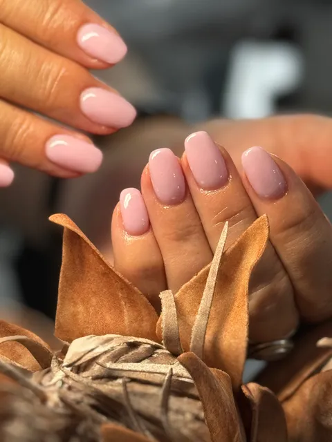 Reshu's Beauty & Nails New Lynn