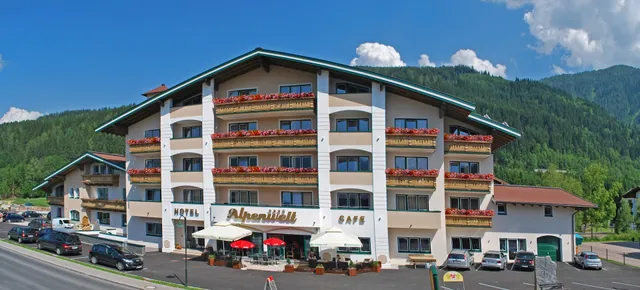 Hotel Alpenwelt