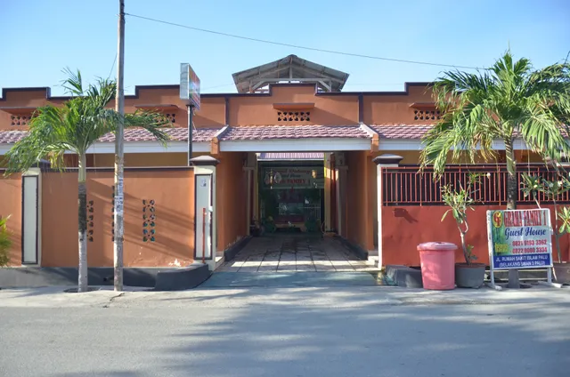 Graha Family Guest House