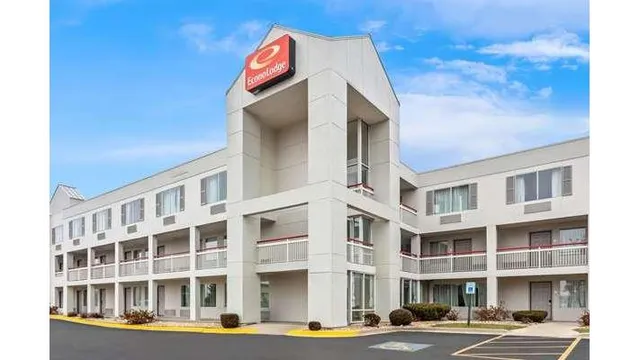 Econo Lodge Willowbrook