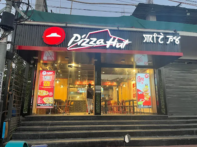 Pizza Hut | Singjamai, Imphal