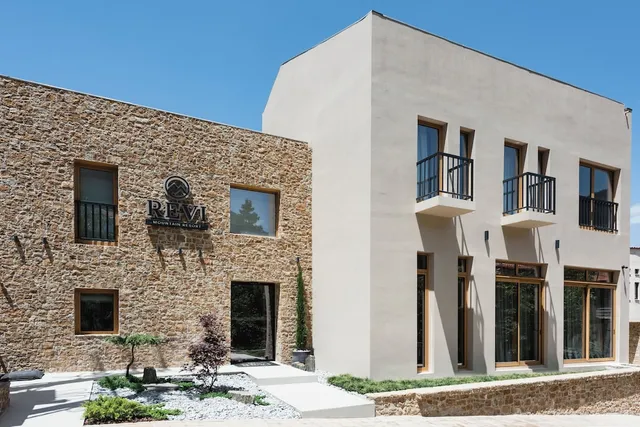 Revi Mountain Resort