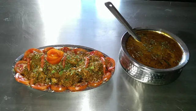 Sarthak Family Resto Bar & Lodging