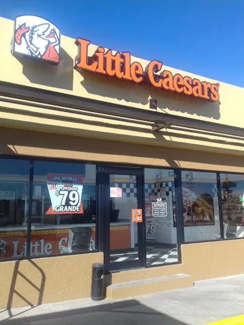 Little Caesar's Plaza Tec