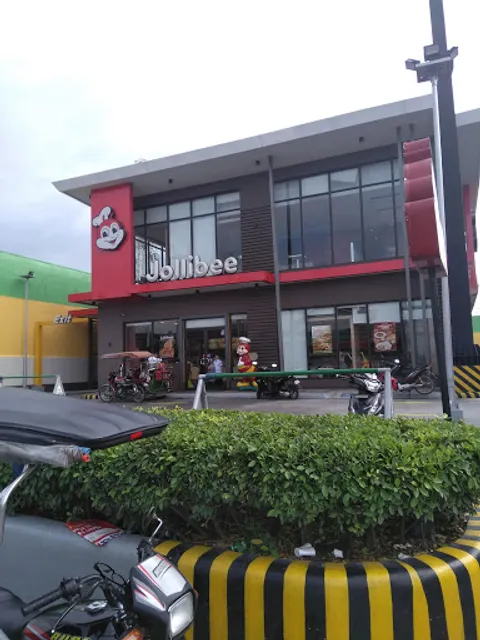 Jollibee - Sto. Tomas, Pampanga