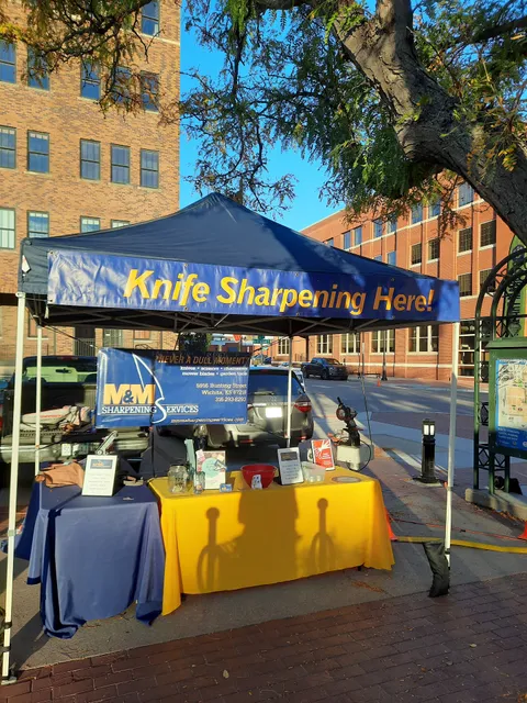 Old Town Farm & Art Market