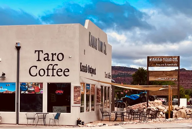 Taro Coffee Bar