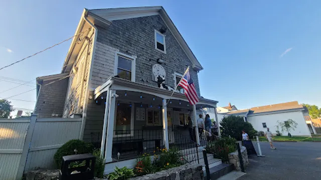 Dr Mike's Ice Cream Shop