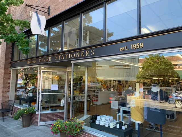 Hood River Stationers