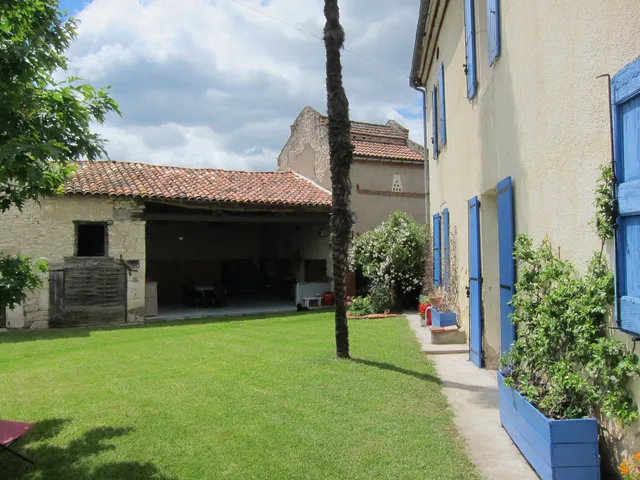 Gîte rural Lou Poulit