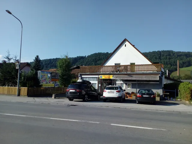 Gästehaus Red Field