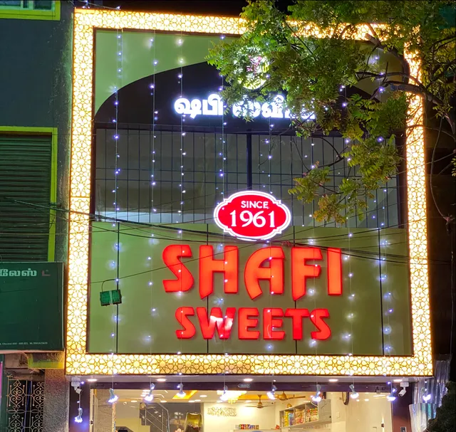Shafi Sweets