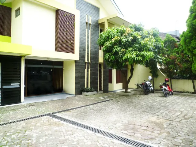 De Sun Pasteur Guest House