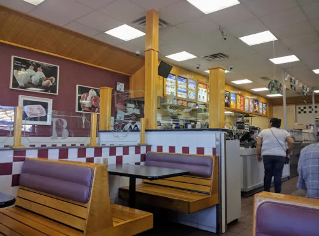 Braum's Ice Cream & Dairy Store