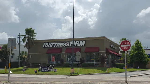 Mattress Firm Lake Walden Square