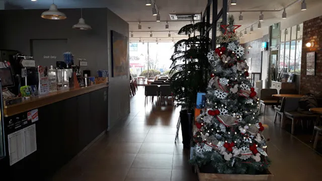 Ediya coffee Pyeongtaek Court Branch