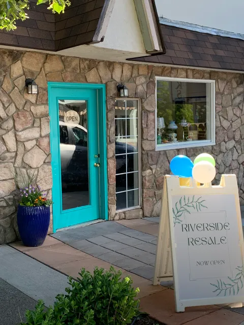 Riverside Resale