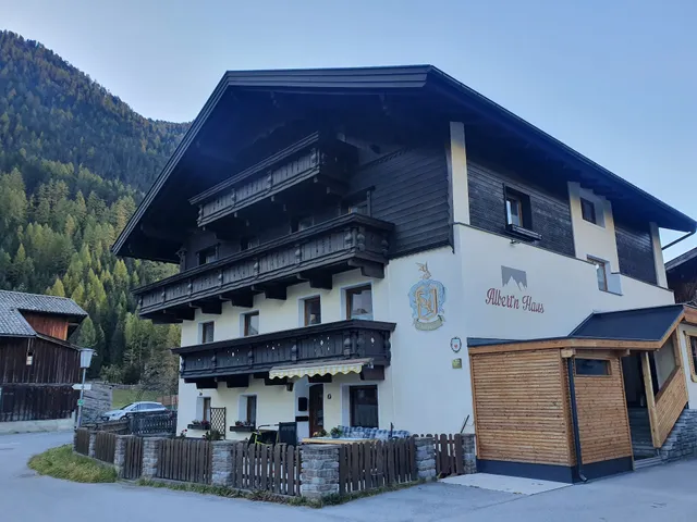 Albert'n Haus
