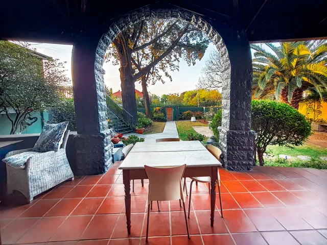 The Melville Quarters