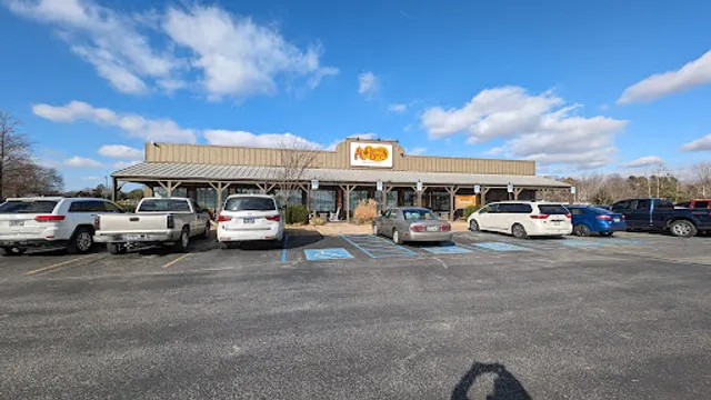 Cracker Barrel Old Country Store